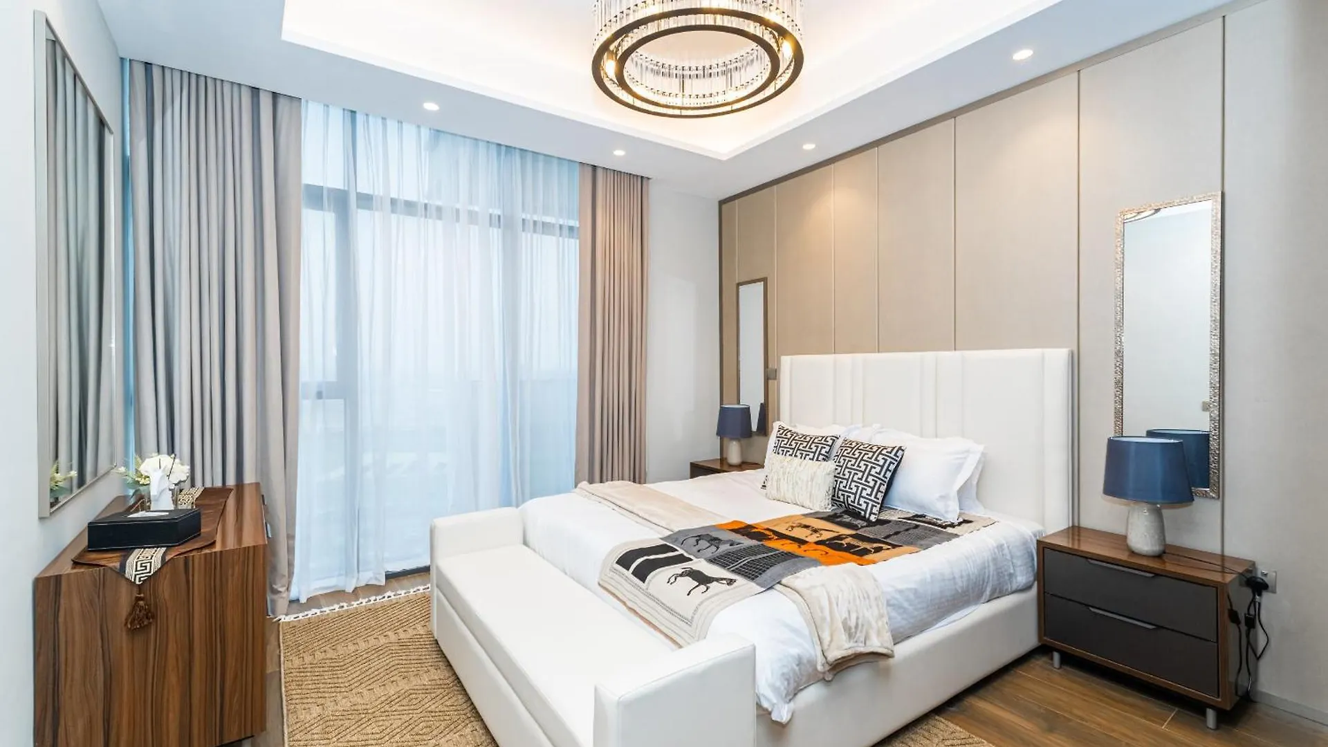 Brand New 2Br In Nobles Tower - Pool Gym And Premium Business Bay Living, Managed By Think Realty Apartment Dubai