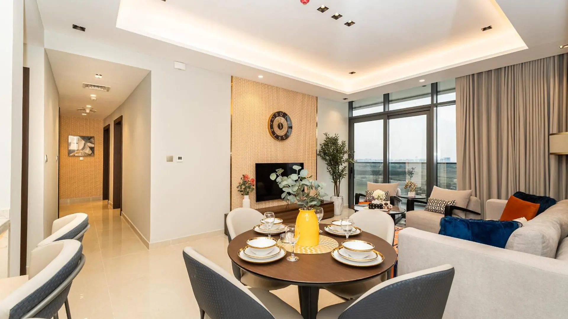 Brand New 2Br In Nobles Tower - Pool Gym And Premium Business Bay Living, Managed By Think Realty Lägenhet Dubai