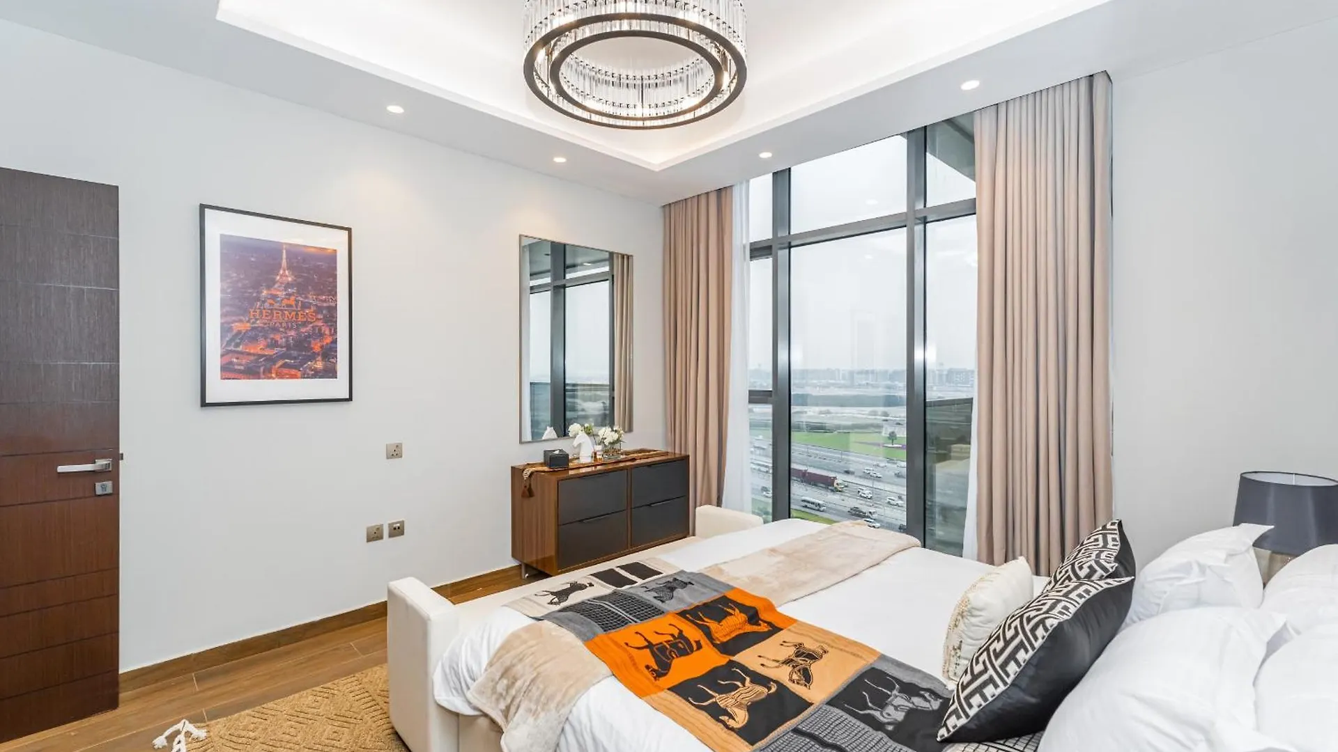 Brand New 2Br In Nobles Tower - Pool Gym And Premium Business Bay Living, Managed By Think Realty Lägenhet Dubai