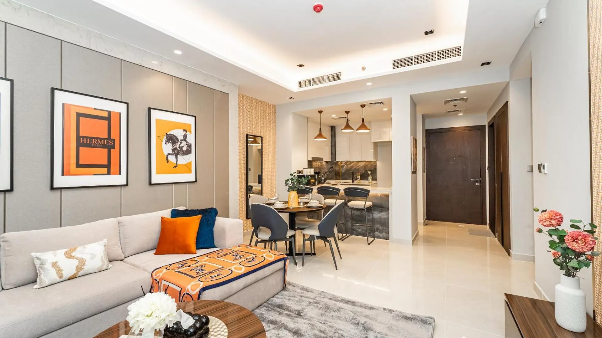 Brand New 2Br In Nobles Tower - Pool Gym And Premium Business Bay Living, Managed By Think Realty Lägenhet Dubai